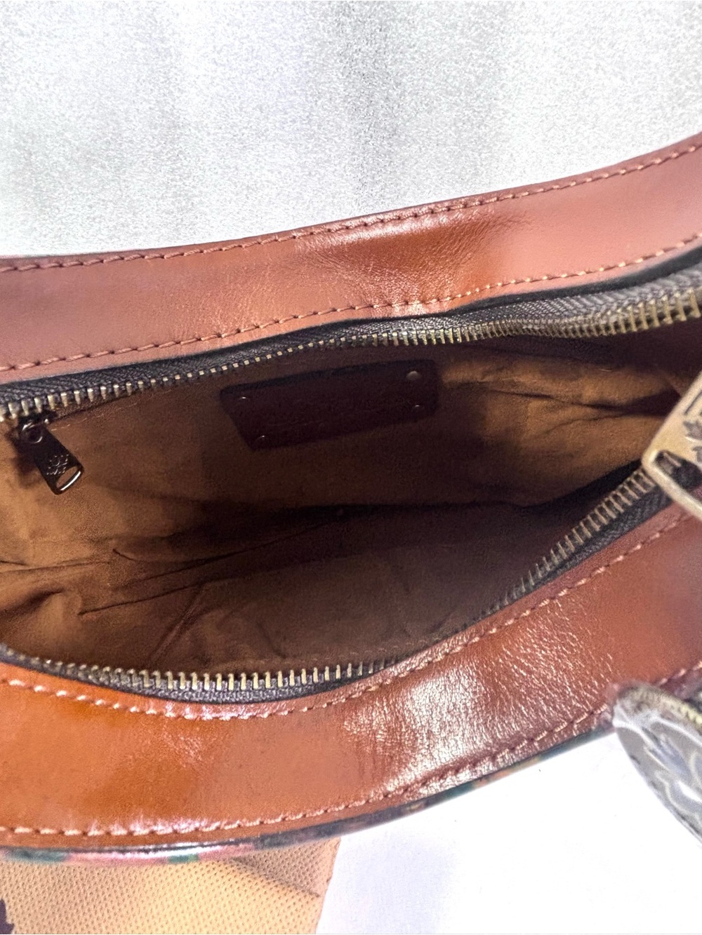 Patricia Nash Coco Crescent Hobo Bag. Multi/Tan. - Picture 13 of 15